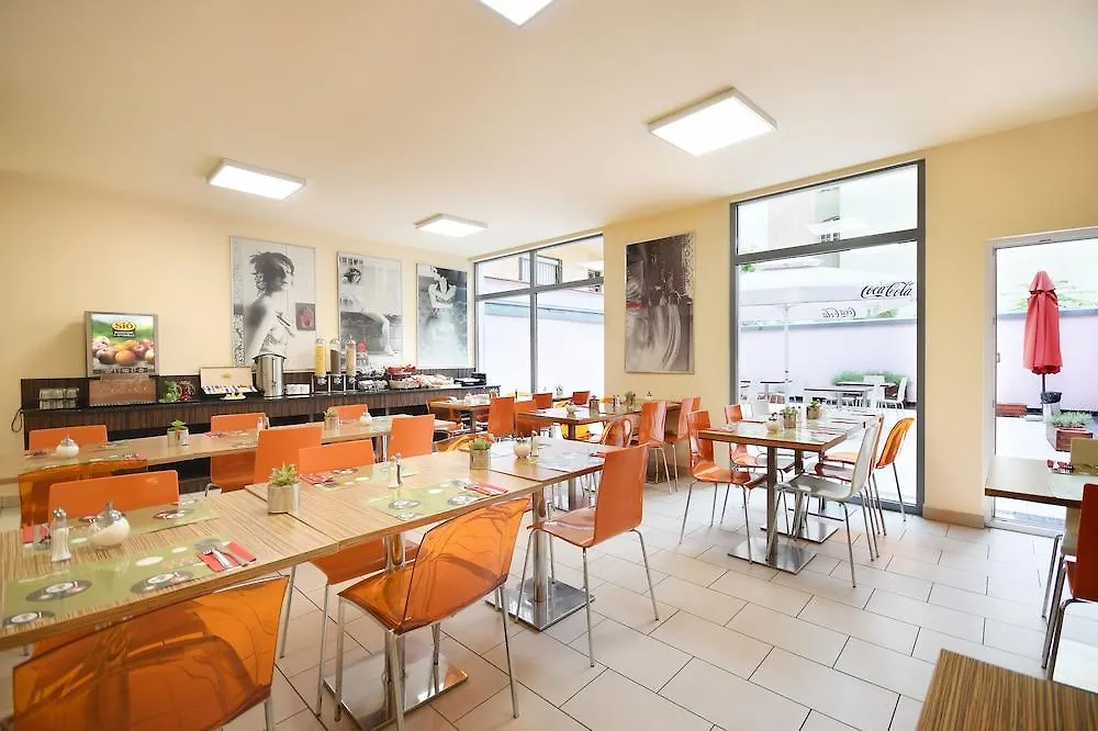 The Honest Budapest By Chic & Basic Hotel