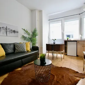 Appartamento Standard By Hi5 - Petofi 12, Budapest