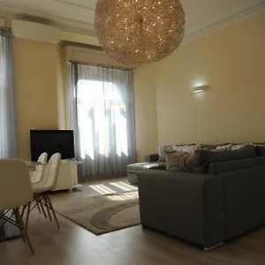 Budapesteasyflat Basilica Lux Apartment