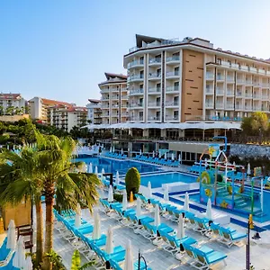 Resort Ramada & Golf Kuşadası