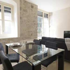 Bravissimo Cort Reial-1a Apartment Girona