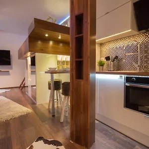 Gold Apartamento