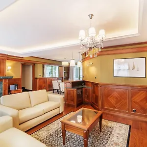 https://prestige-apartment-with-sauna.sopothotels.com