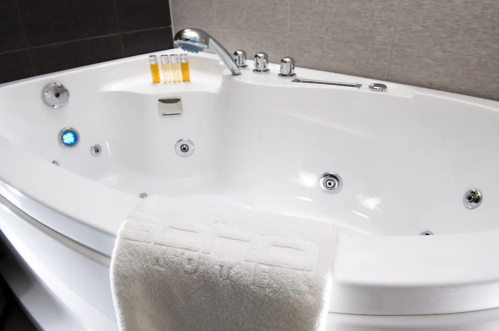 Hotel The Honest Budapest By Chic & Basic